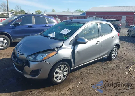 2013 Mazda Mazda2 Sport из США, поврежденный, VIN JM1DE1KZ7D0163934